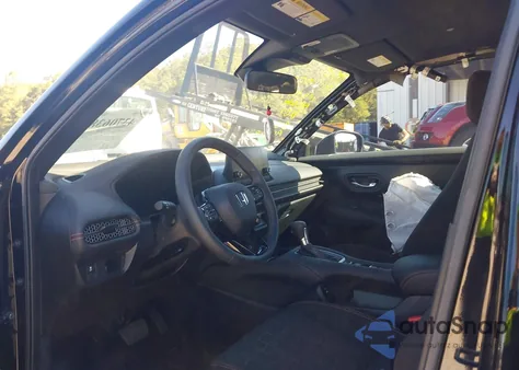 2024 Honda Hr-V 2Wd Sport/2Wd Sport W/O Bsi from USA, damaged, VIN 3CZRZ1H58RM724106